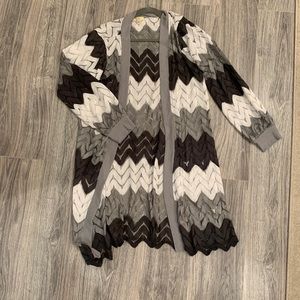 Light weight cardigan